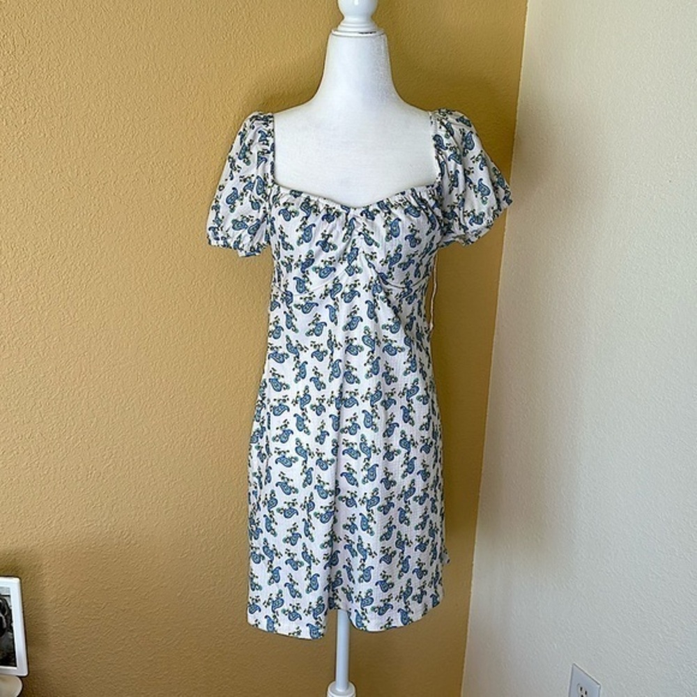 NWT Stradivarius blue paisley on off white mini babydoll dress Size L